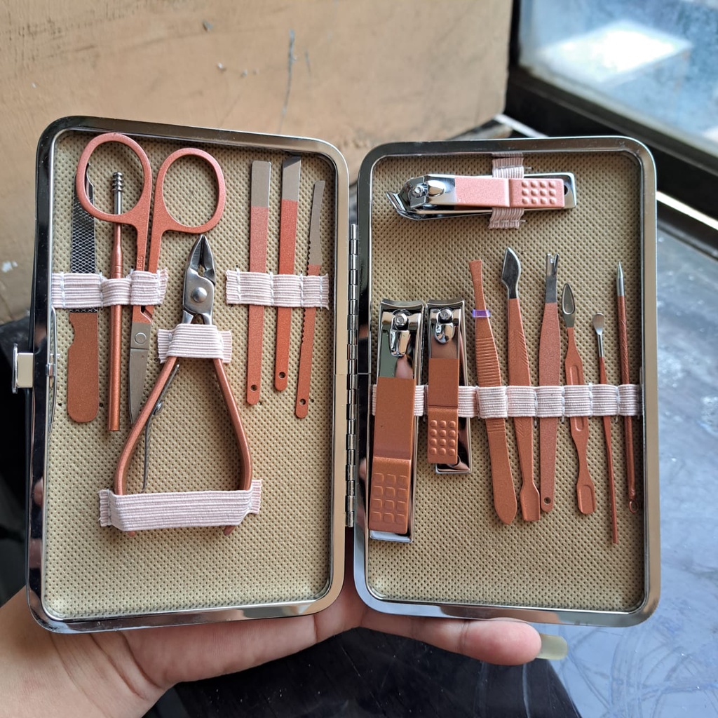 Manicure Set 18 in 1 ROSEGOLD Alat Perawatan Kuku set 18 in 1 16in1