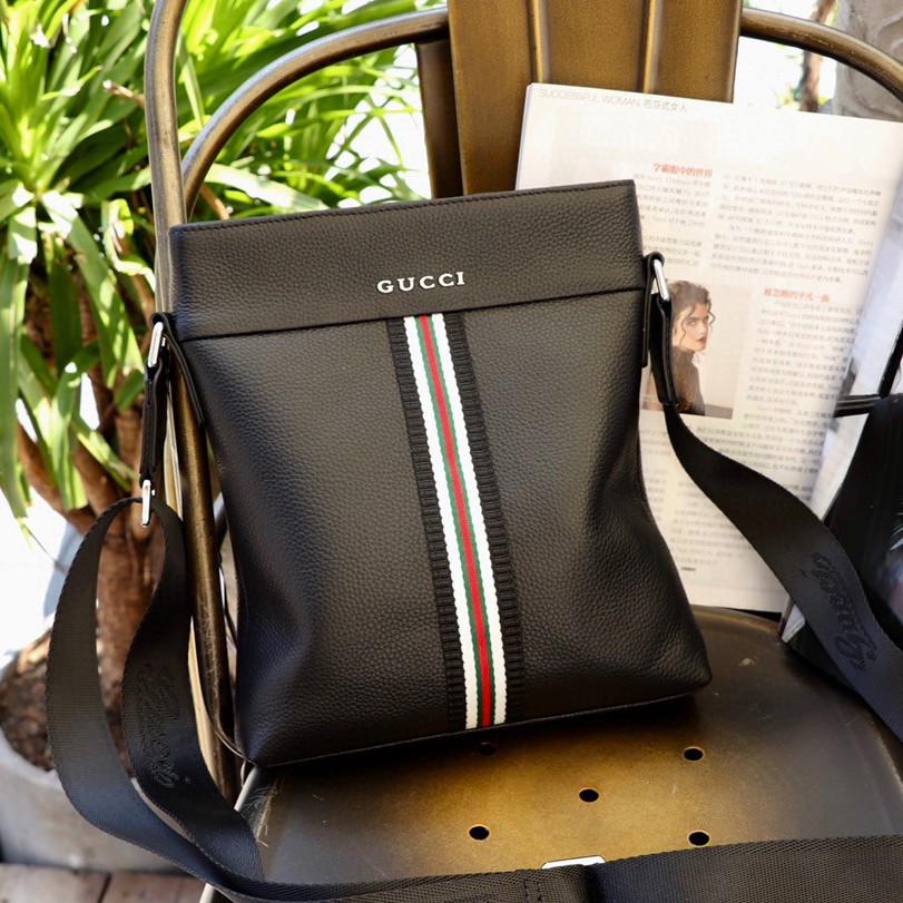 gucci male handbag