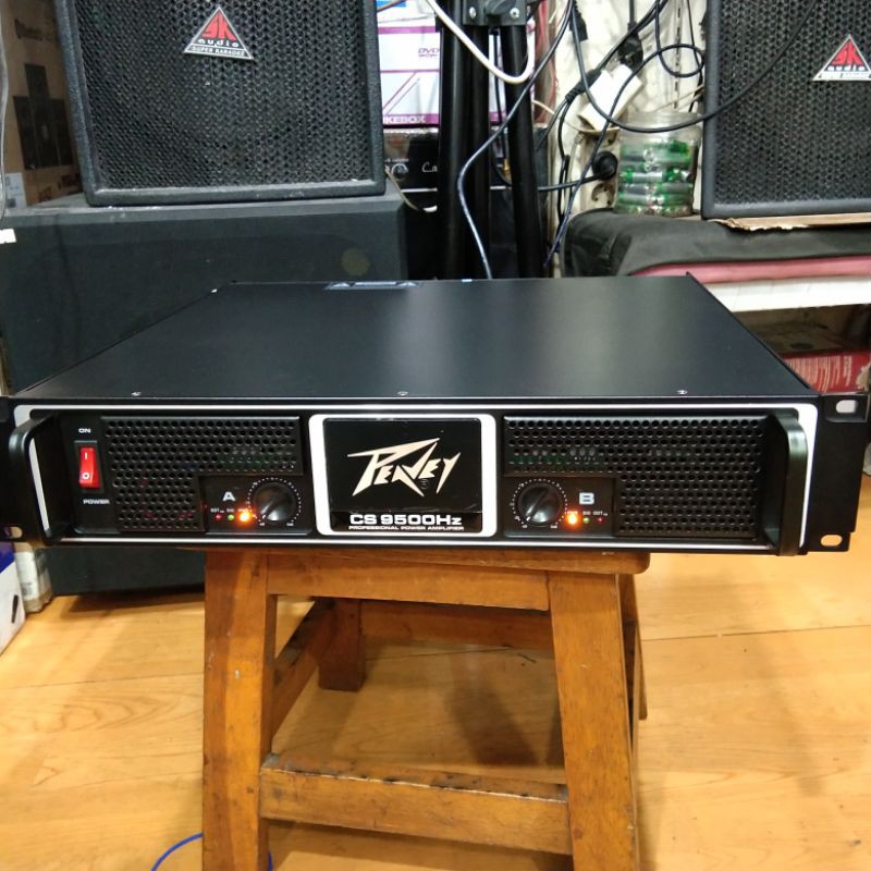 POWER audio power AMPLIFIER PEAVEY CS 9500 HZ CS 9000 HZ