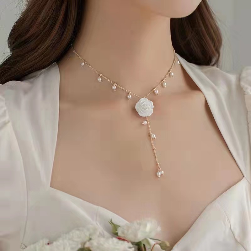 (Hello Girl)X38 Fashion Wanita Kombinasi Kalung dan Gelang Bunga Mawar Putih Import