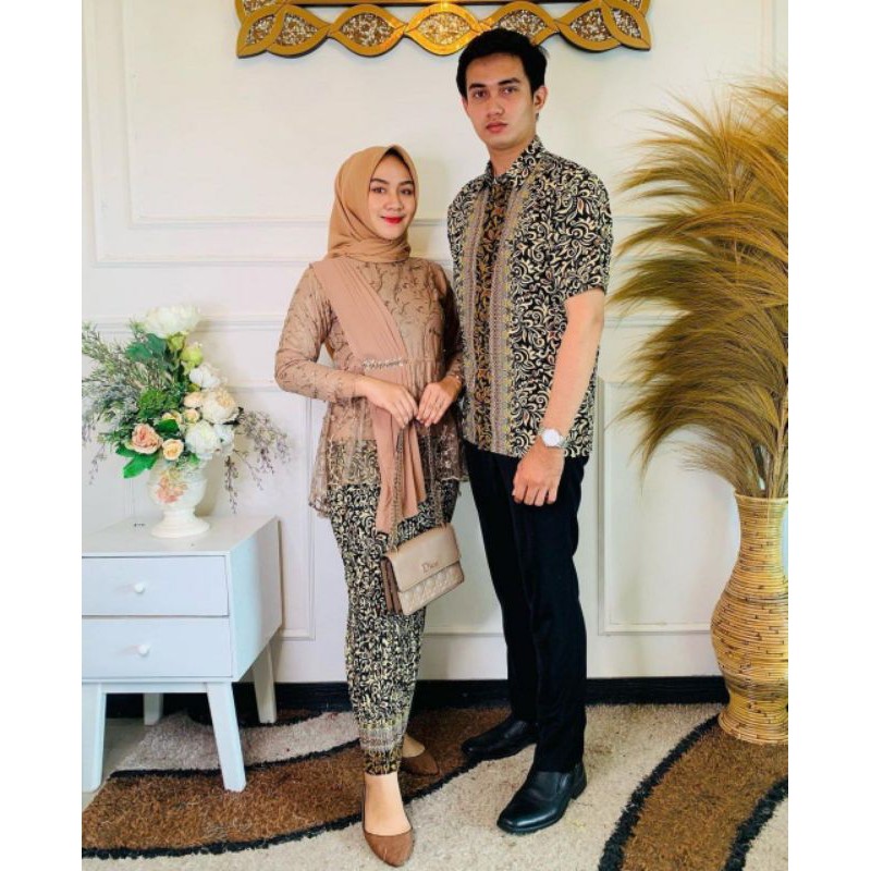 BATIK COUPLE KEBAYA BROKAT SEMISUTRA PLISKET COUPLE KEBAYA KONDANGAN COUPLE KEBAYA