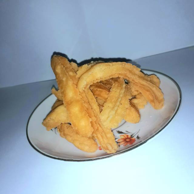 

Jajanan Lebaran Raya Kecipir Super Renyah Nagih Home Made 1kg
