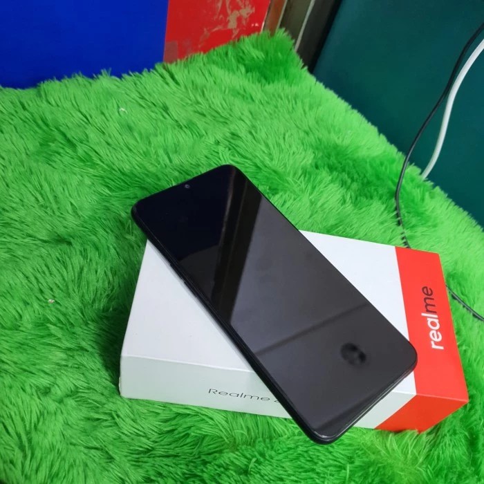 Hp Realme 2 Pro 4/64GB fullset - black