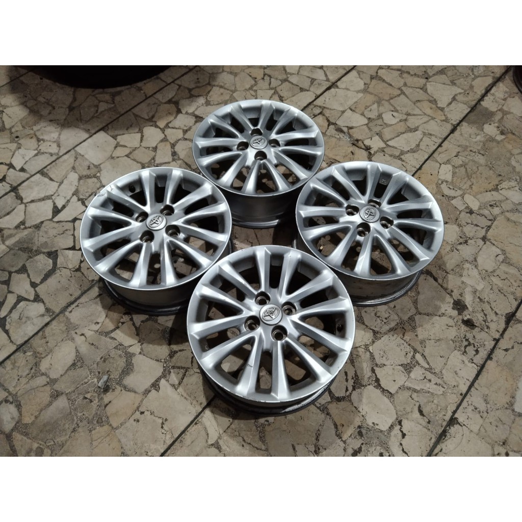 Velg Original Oem Mobil Toyota Etios Ring 15 lebar 5,5 Pcd 4x100 Pnp Vios Yaris Sirion Ayla dll