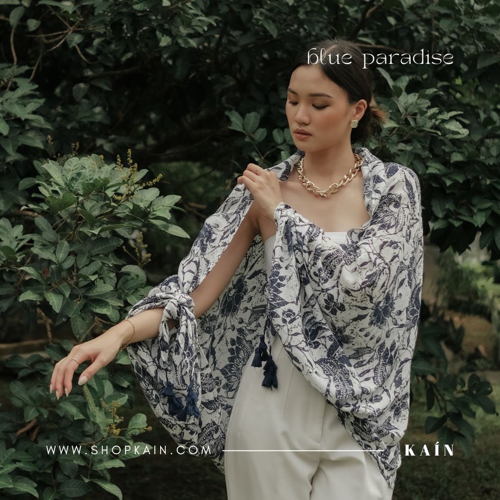 SHOPKAIN Flores Shawl – Blue Paradise