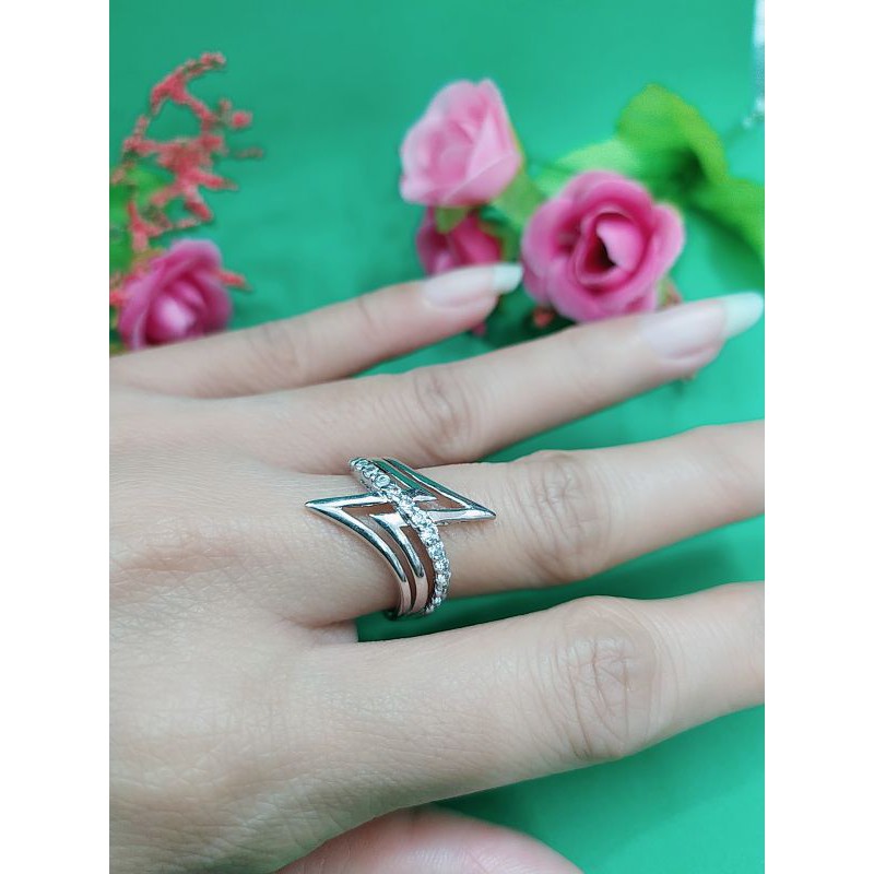 Cincin Emas Putih kadar 375 model Double Z