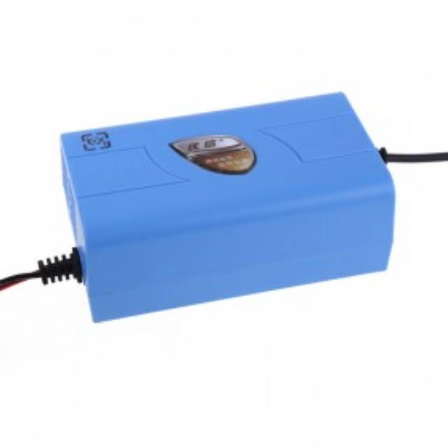 Charger Aki Mobil Motor 12V 6A - Blue