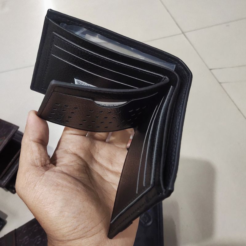 DOMPET 501/ DOMPET PRIA/DOMPET LAKI LAKI /DOMPET KULIT SINTETIS/DOMPET LIPAT