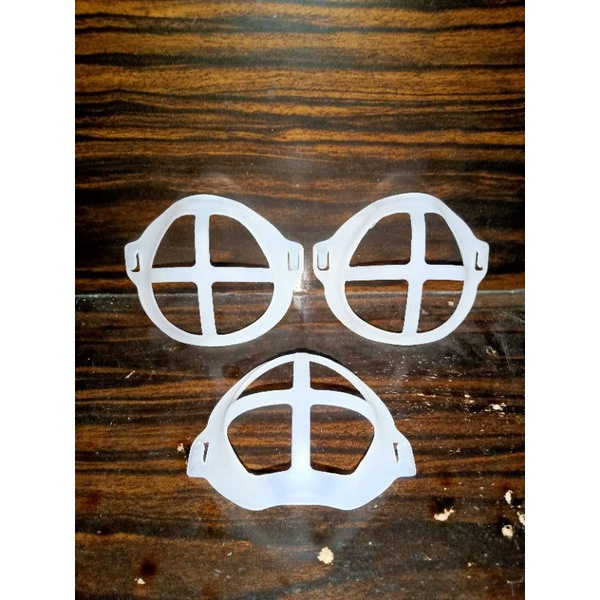PENYANGGA MASKER