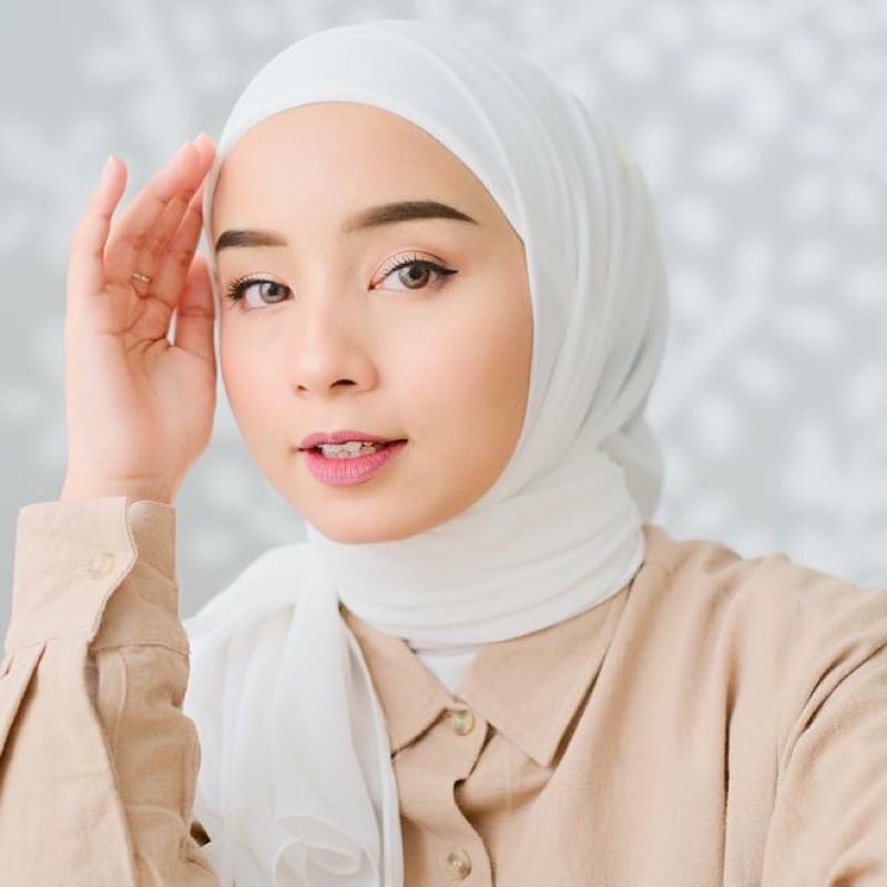 Hijab Segitiga Inner 2 Layer Ceruty Babydoll Kerudung Segi Empat Instan Terbaru Nayla Hija'b