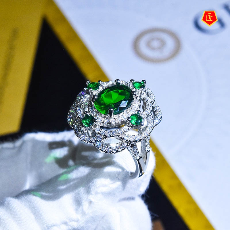 [Ready Stock]Luxury Elegant Micro-Inlaid Diamond Natural Emerald Ring