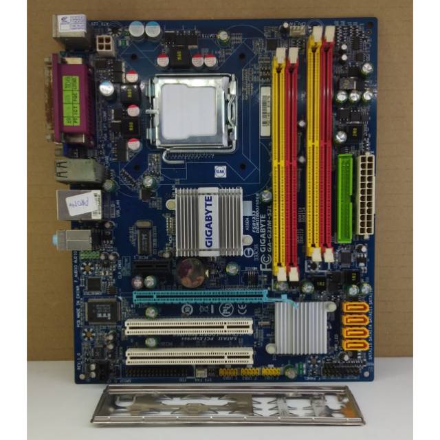 Motherboard LGA 775 DDR2 4Slot ONBOARD BONUS Proc DUOCORE + RAM DDR2 2GB (1GB x2)