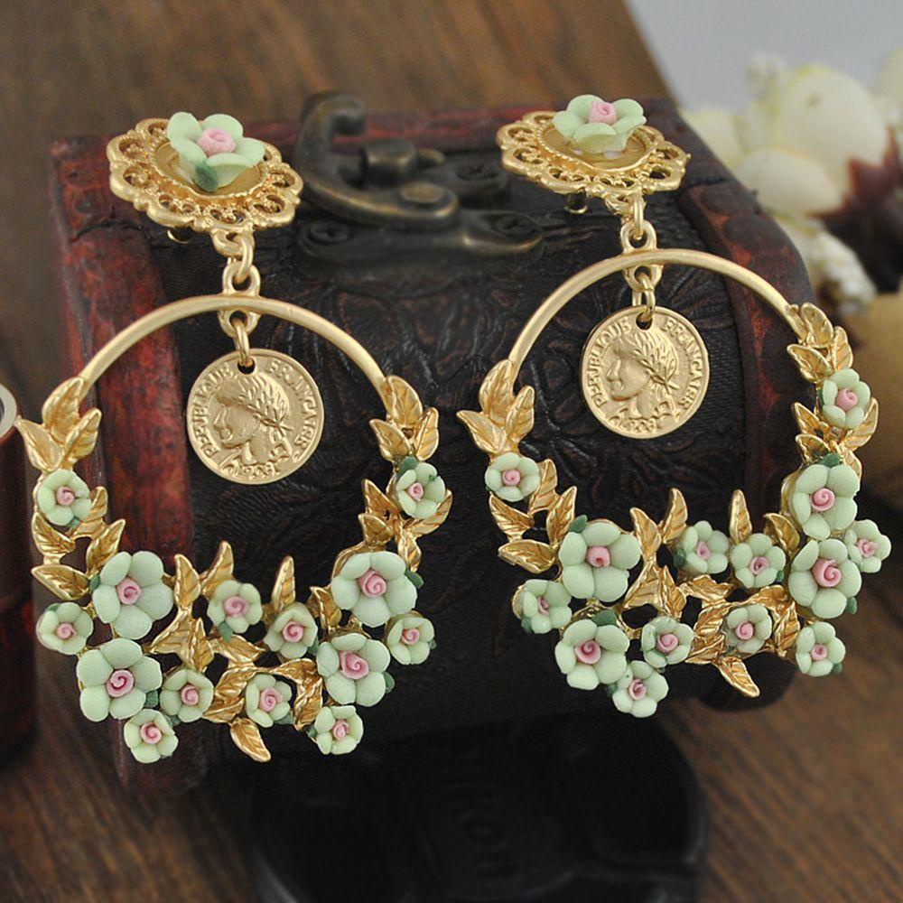 Needway Baroque Earrings Statement Earring Elegan Cantik Untuk Wanita Istana Perhiasan Kepribadian Lingkaran Cincin Retro Vintage Kristal Bunga Cabang