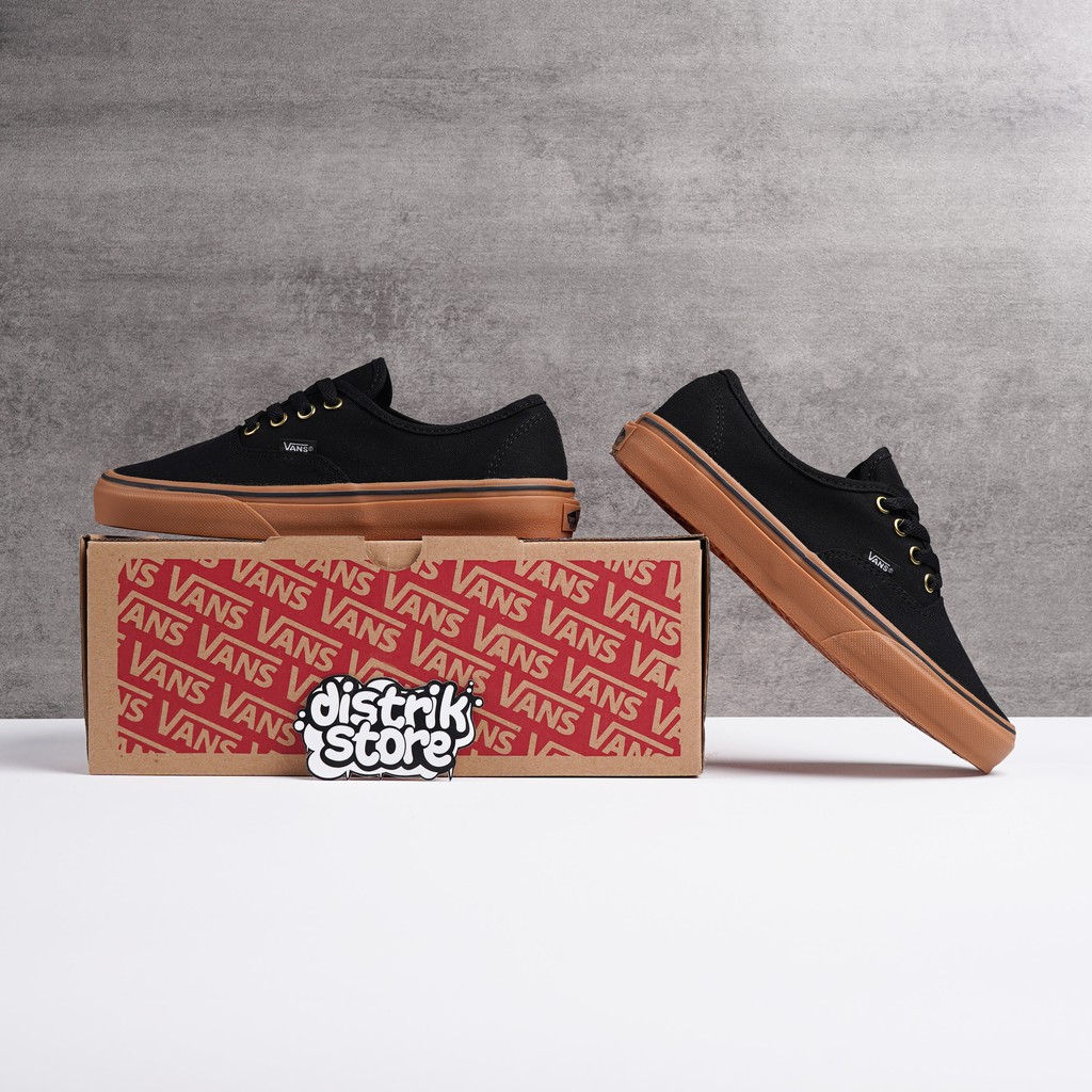 vans authentic black rubber
