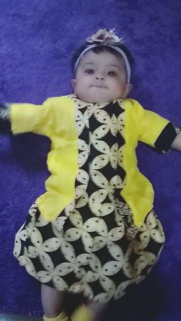 Kutu Baru Anak Usia 1,2,3,4,5,6,7,8,9,10,11,12 Tahun Setelan Kebaya Lengan Pendek + Rok Batik