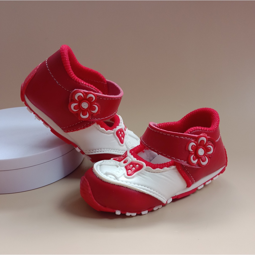 Sepatu bayi bunyi anak perempuan usia 1-3 tahun / sepatu bayi murah / sepatu anak casual keren-pita