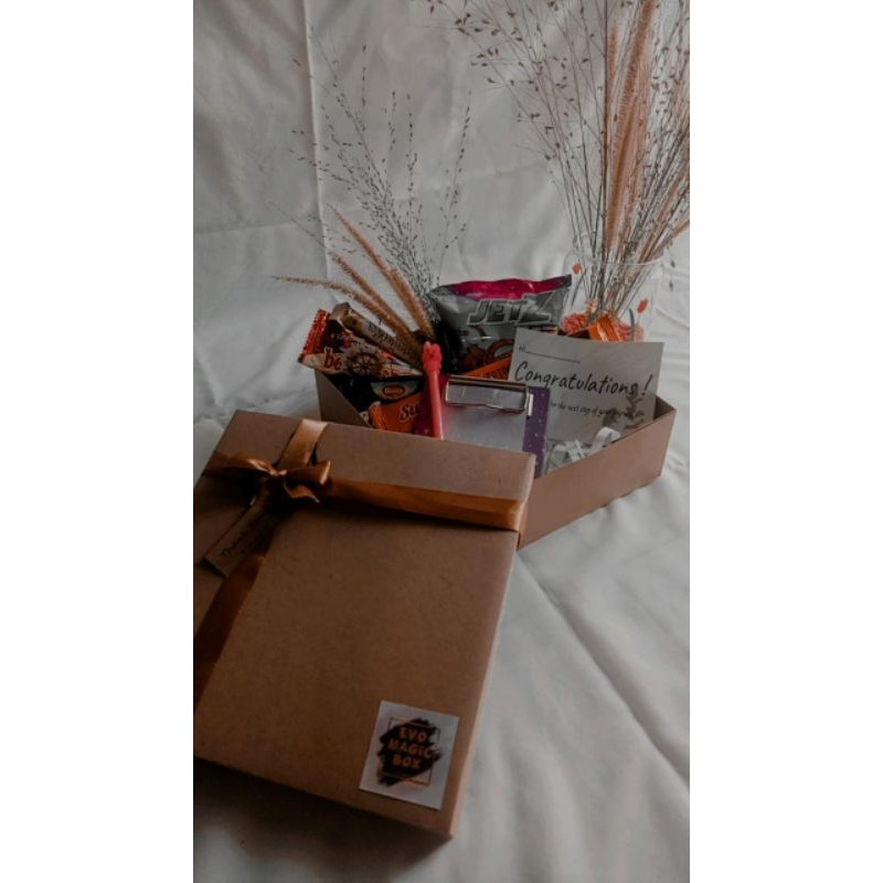 

Box Hampers Stikynote papan