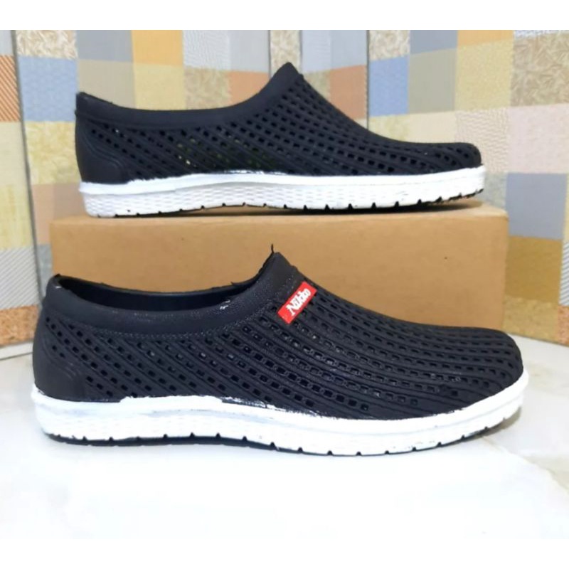 Sepatu kerja berkendara Karet Slip On cowok pria anti air awet tahan lama NIKKO 8152