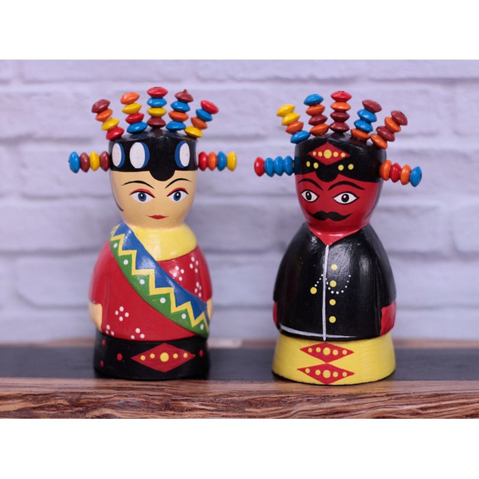 Ondel-Ondel Manik Setengah lingkaran