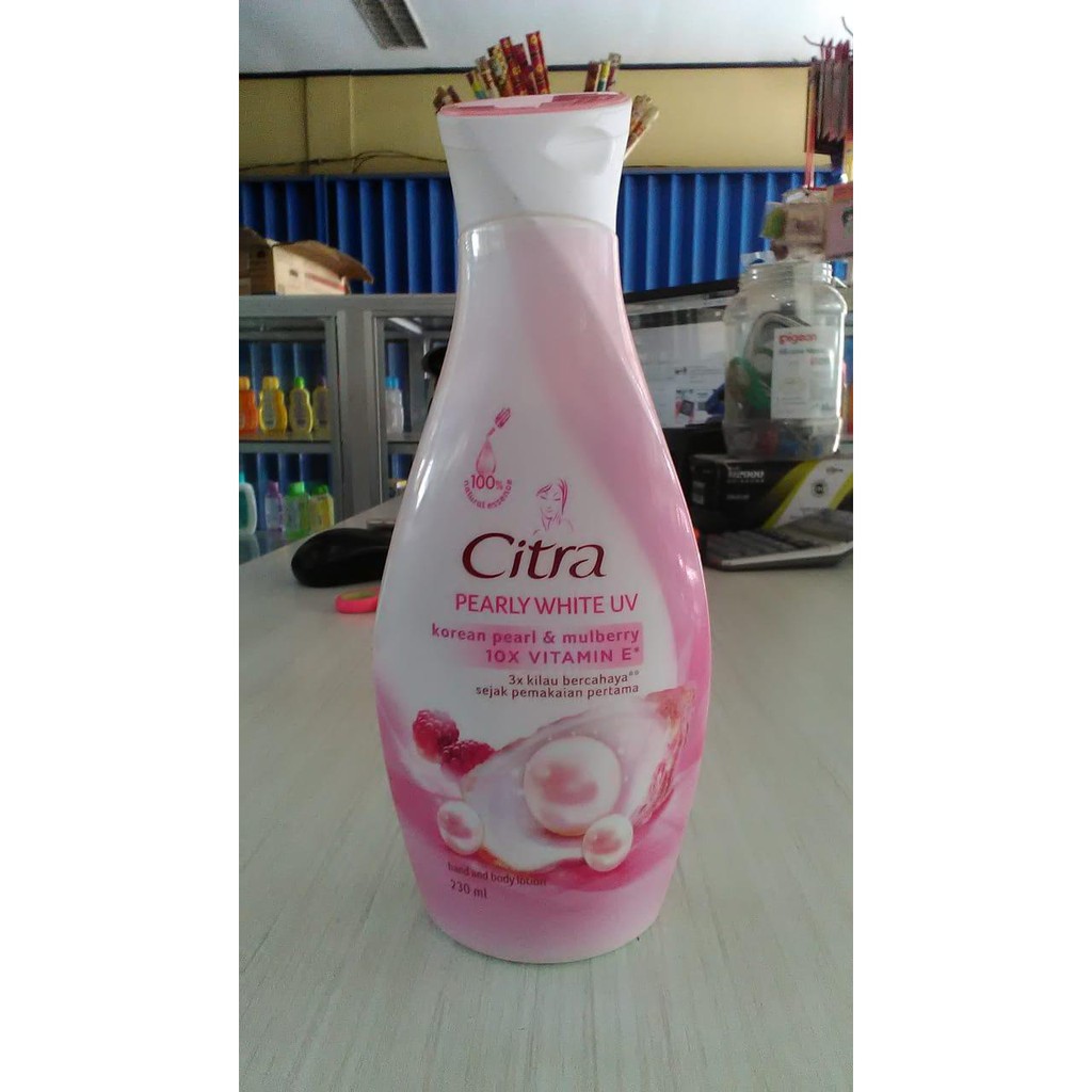 Citra Pearly White UV Hand Body Lotion 230 ml Losion Tubuh