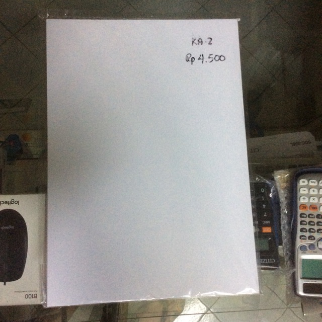 

Kertas A4/F4 50 Lembar