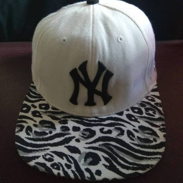 NY YANKEES MLB SNAPBACK