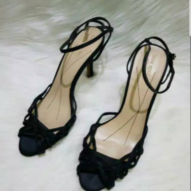 Sepatu Kate Spade --- Preloved