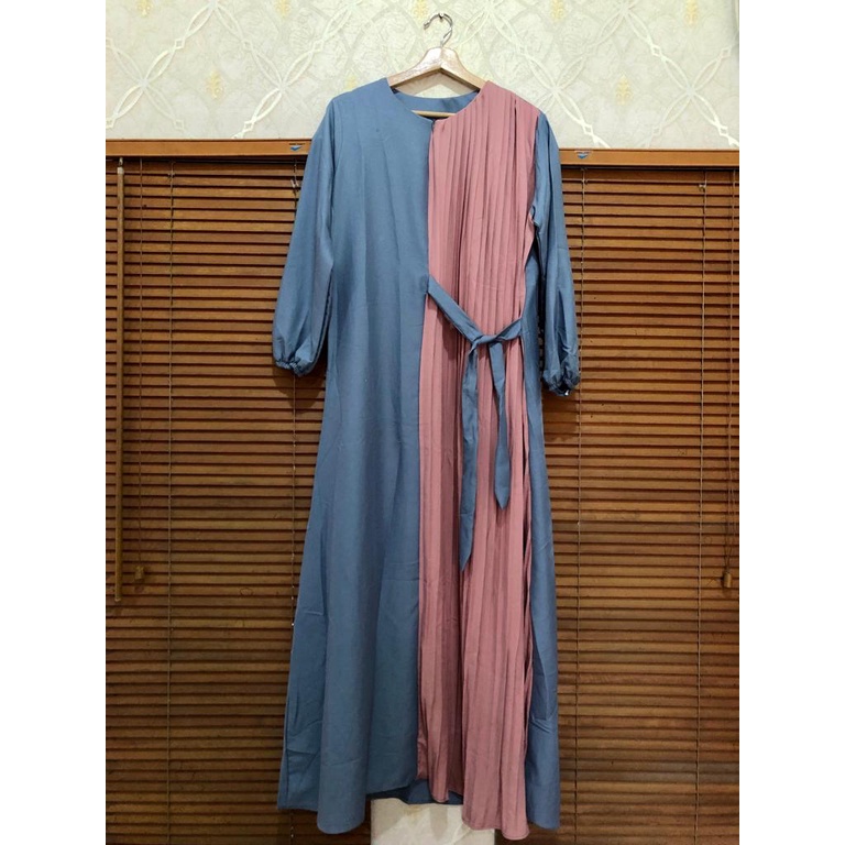 

SALE % Sazkia Dress