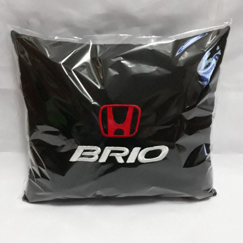 bantal mobil brio bantal interior mobil brio