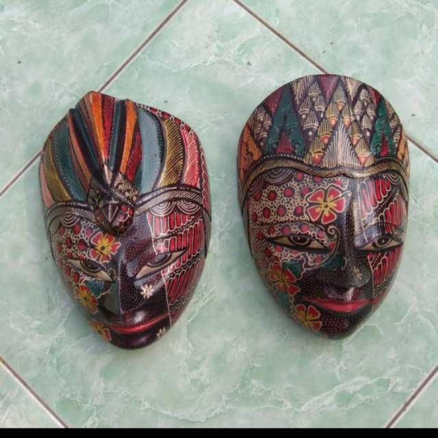 Satu Set Topeng Rama Shinta Ukuran S