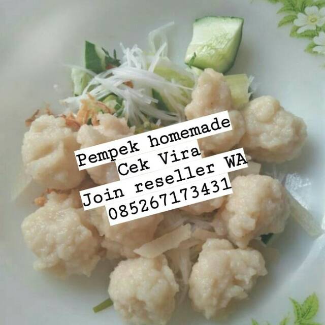 

Tekwan ikan lengkap dengan bumbu, bihun,bawang goreng. jadi tinggal tambah air saja（berat 1kg）