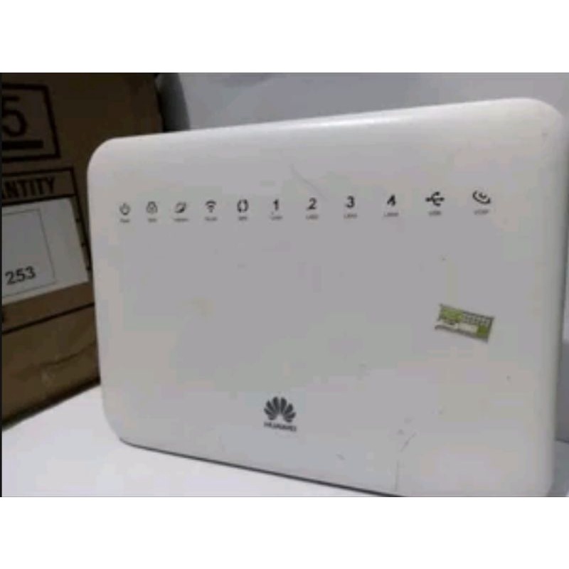 router huawei dual band 2.4ghz dan 5ghz ada port wan