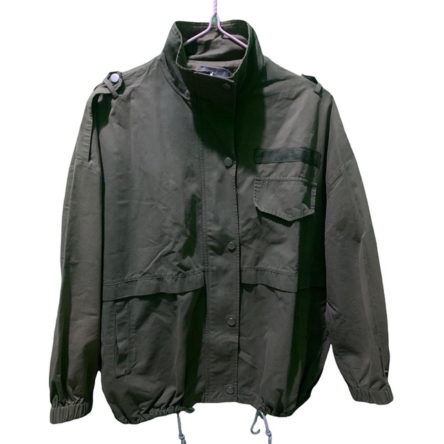 PRELOVED JAKET ARMY THIS IS APRIL