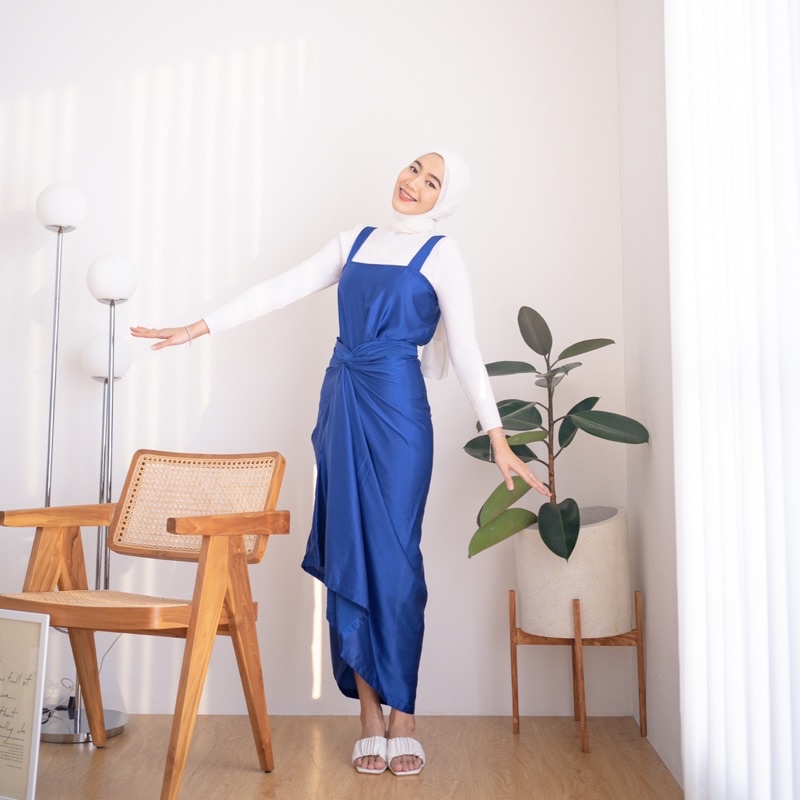 Slit Satin Skirt / Rok Satin Lilit / Tanktop Satin / One set Satin