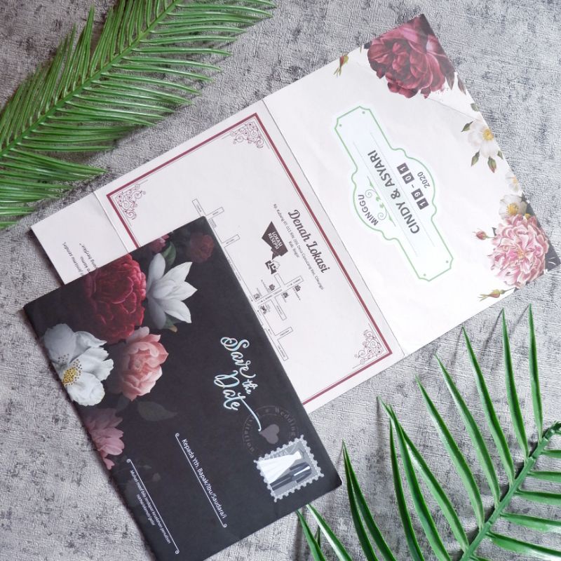 

[BISA 10 PCS] Undangan Rustic Amplop Softcover Hitam Bekasi