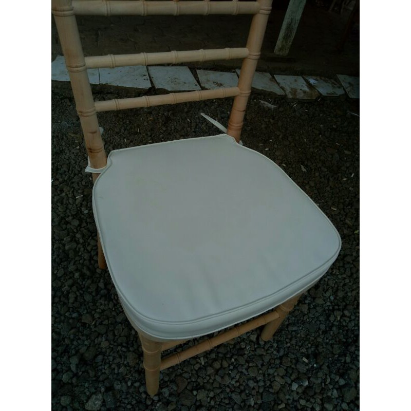 Bantal tiffani/ Kursi tiffani/ kursi stefani/ kursi silang/ kursi makan/ kursi cafe/ bantalan kursi