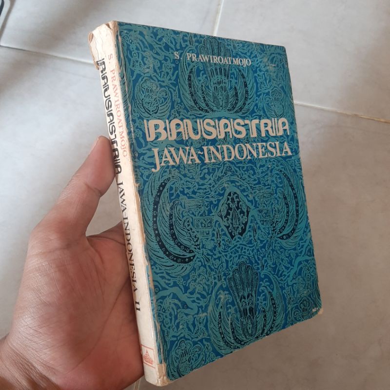 Bausastra Jawa-Indonesia Jilid II Oleh : S. Prawiroatmojo