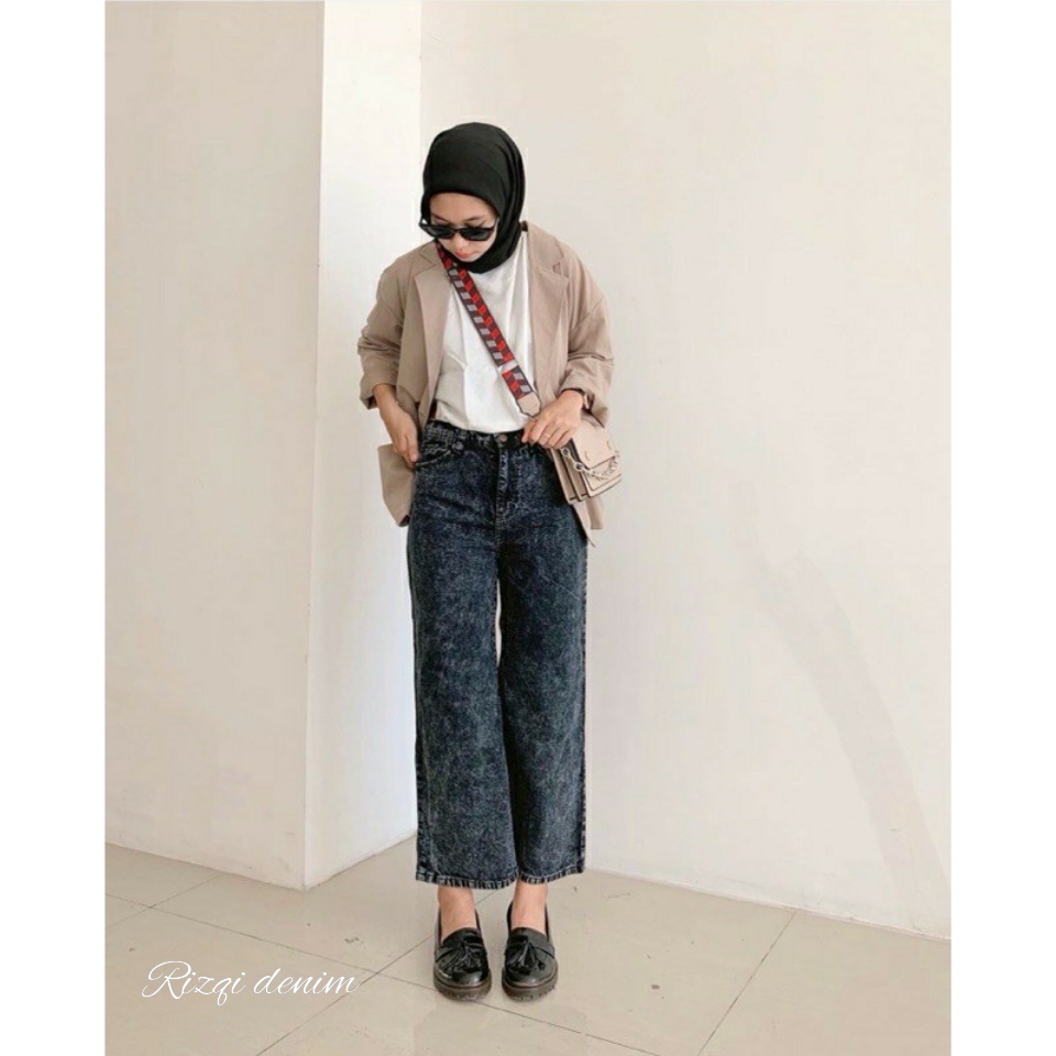 BESTT SELLER!!! Kulot Jeans /kulot jeans snow blue /Kulot jeans snow black / 27 30 /CELANA JEANS WANITA CELANA KULOT BOYFRIEND JINS WANITA SNOW BLACK/SNOW BLUE KEKINIAN//KULOT JEANS ACID SNOW DENIM HITS Celana kulot jeans Boyfriend//kulot jeans wanita/B