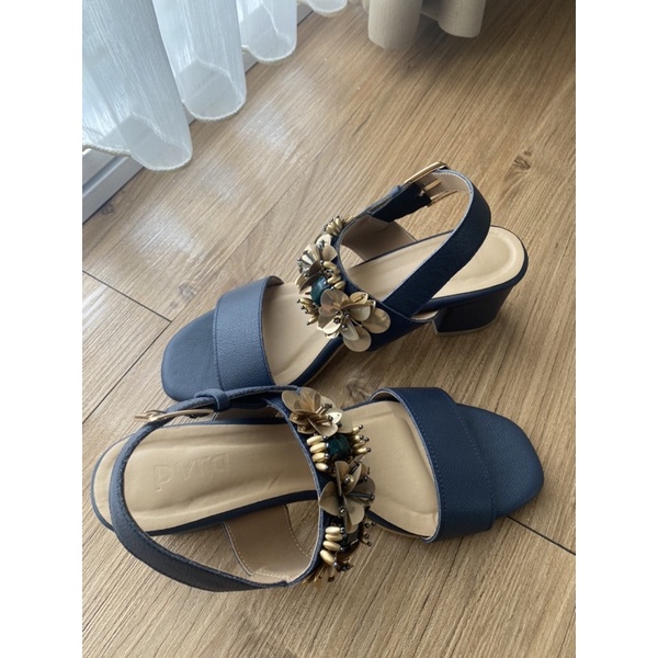 PVRA MID HEELS NAVY