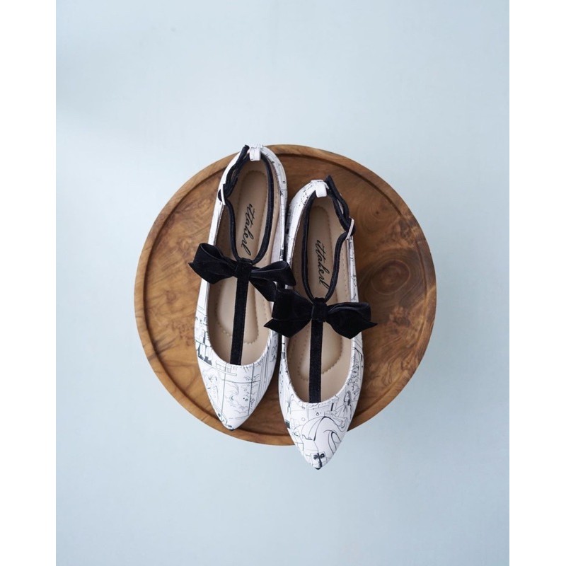 Ittaherl Joy T strap