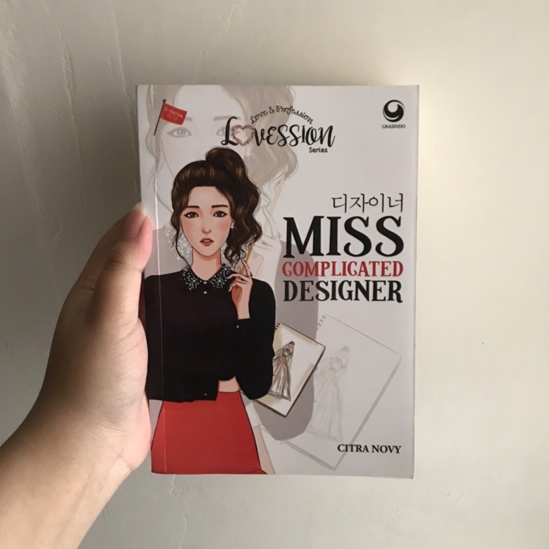preloved novel lovession series: miss complicated designer oleh citra novy