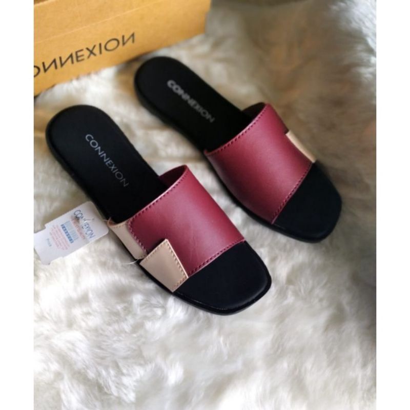 Sandal Teplek Model Selop Dua Warna Bahan Kulit Premium (Febby 01)