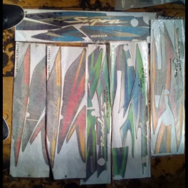 Stiker Striping Stripping Honda Astrea Supra X 100 suprax C100 kwalitas 3M original ori nos