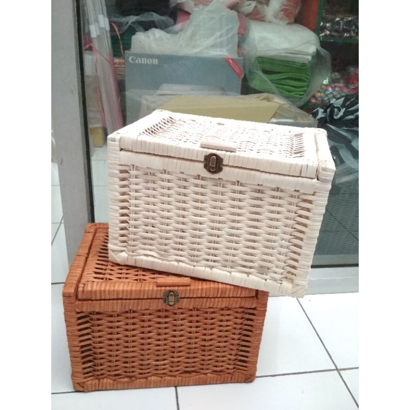 keranjang sepeda,motor,save box dari rotan asli