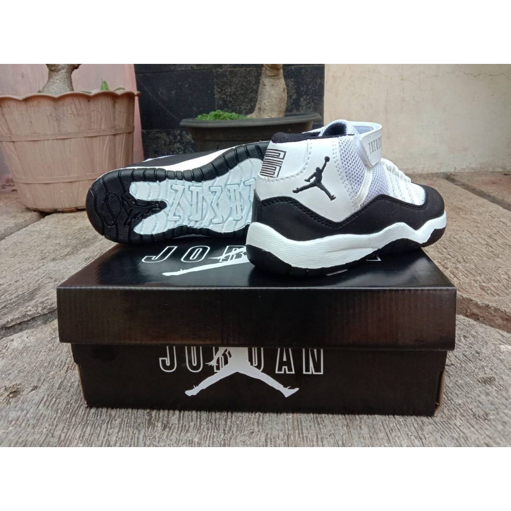 12.12 MEGA SALE SEPATU AIR JORDAN KIDS 11 TERBARU