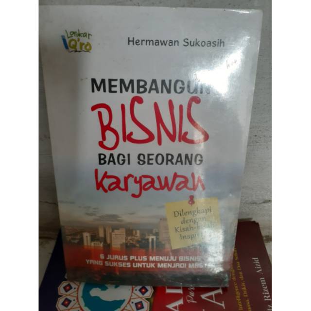 

Membangun bisnis bagi karyawan