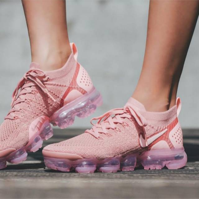 Jual Sepatu nike air vapormax peach 