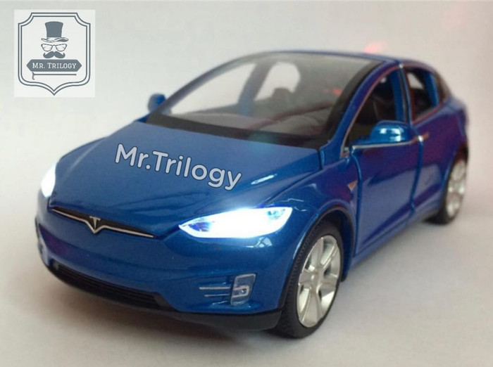 Mobil Tesla Model S - Miniatur Mainan diecast kado cowok ulang tahun pajangan - Elon Musk not Ferrari buggati BMW Mercy mercedes benz