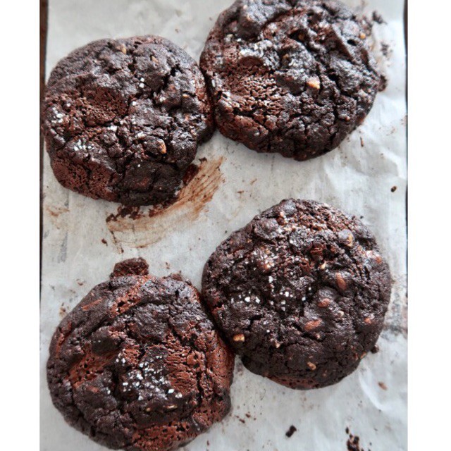

Triple Trouble (Chocolate based soft cookies with walnut, dark, milk and semi-sweet chocolate)