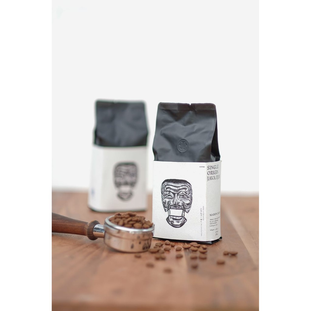 

Maison Daruma Houseblend 70% Arabica 30% Robusta Kopi bubuk & biji Es kopi Best Seller 250gr/1kg